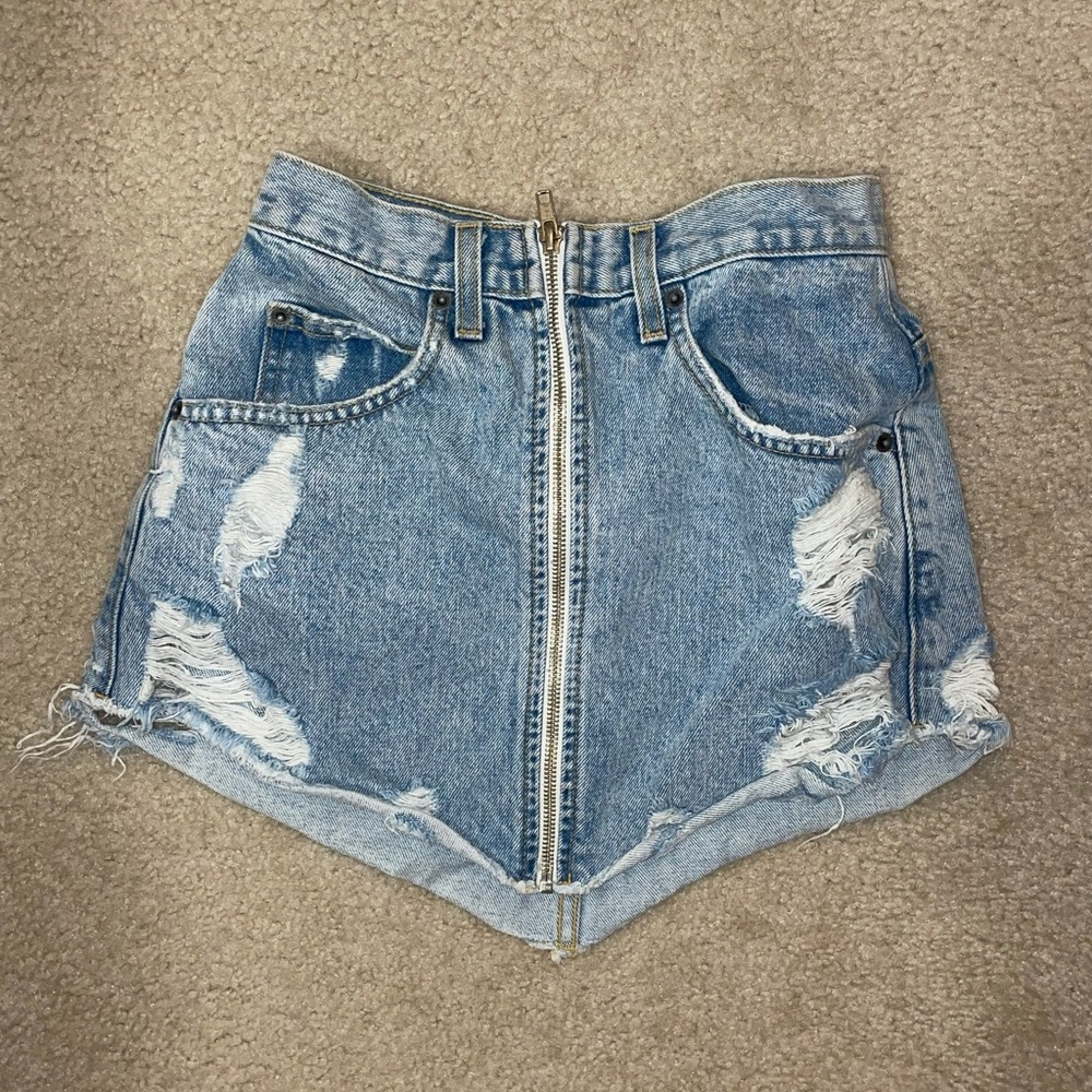 Carmar skirt size 26